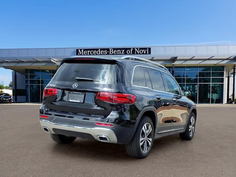 Certified 2025 Mercedes-Benz GLB 250 4MATIC image 5