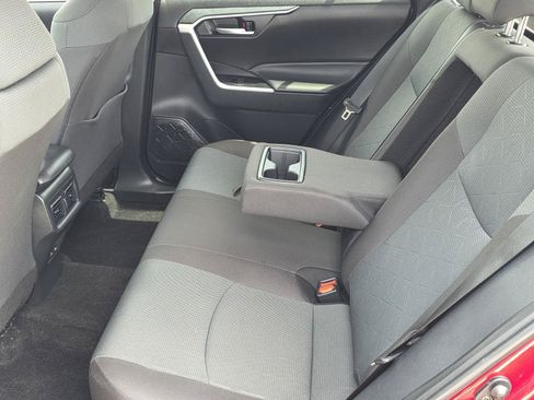 Used 2025 Toyota RAV4 XLE w/ Convenience Package FWD image 20