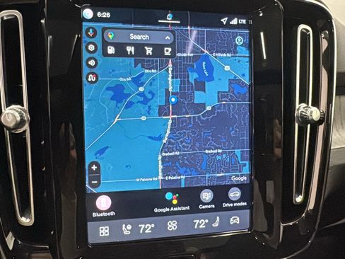 Used 2026 Volvo XC40 B5 Plus w/ Protection Package Premier image 16