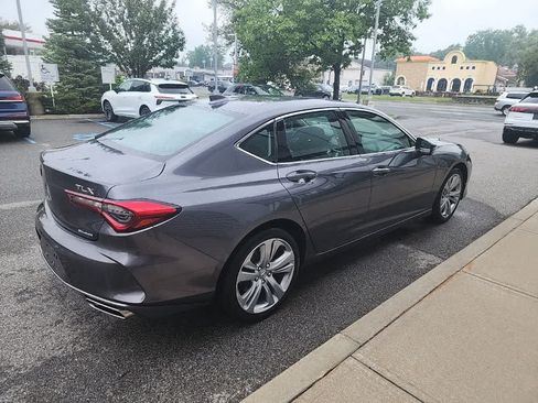 Used 2022 Acura TLX SH-AWD w/ Technology Package image 11