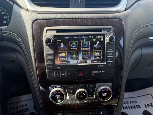 Used 2015 Chevrolet Traverse LT FWD image 23