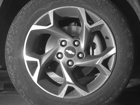 Used 2025 Chevrolet Trax LT w/ LT Convenience Package image 13