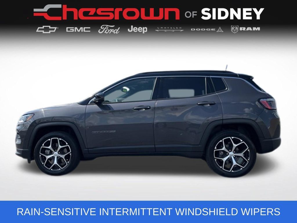 Used 2024 Jeep Compass Limited AWD/4WD image 16
