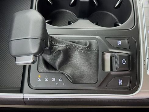 New 2026 Kia Carnival image 17