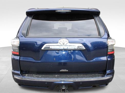 Used 2018 Toyota 4Runner Limited AWD/4WD image 15