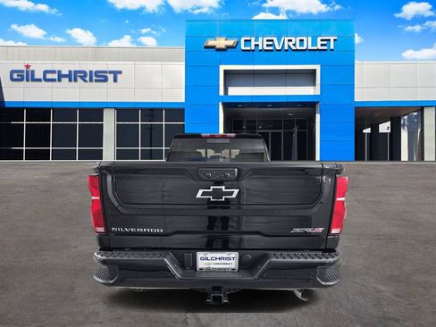 New 2026 Chevrolet Silverado 2500 ZR2 AWD/4WD image 7