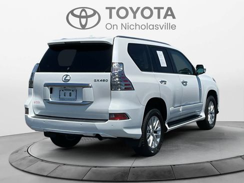 Used 2018 Lexus GX 460 Premium w/ Premium Package AWD/4WD image 6