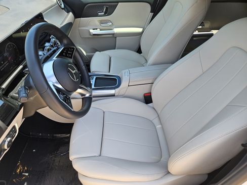Certified 2026 Mercedes-Benz GLA 250 image 5