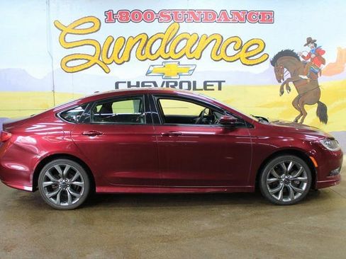Used 2016 Chrysler 200 S w/ Sun & Sound Group image 1