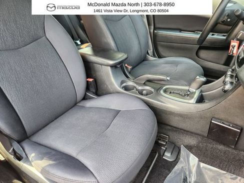 Used 2013 Chrysler 200 Touring w/ Cold Weather Group FWD image 13