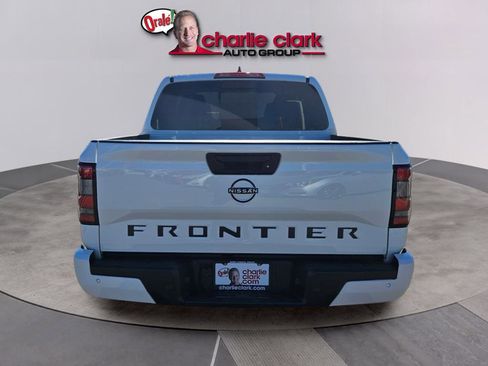 New 2026 Nissan Frontier SV w/ SV Convenience Package RWD image 5