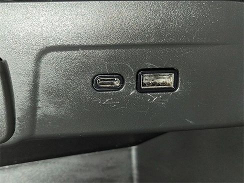 Used 2025 Chevrolet Trax LS image 14