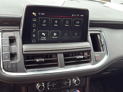 Used 2024 GMC Yukon XL AT4 image 18