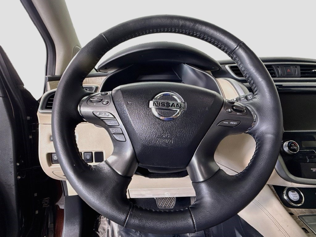 Used 2020 Nissan Murano SL w/ Moonroof Package FWD image 12