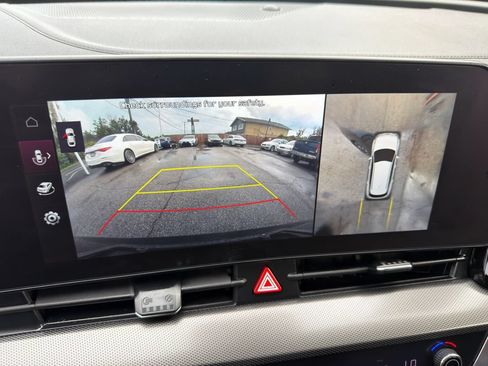 Used 2023 Kia Sportage SX FWD image 25