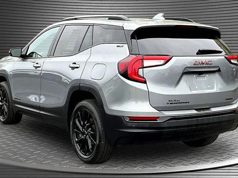 Used 2023 GMC Terrain SLT w/ Infotainment Package II AWD/4WD image 4