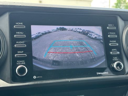 Used 2020 Toyota Tacoma SR AWD/4WD image 21
