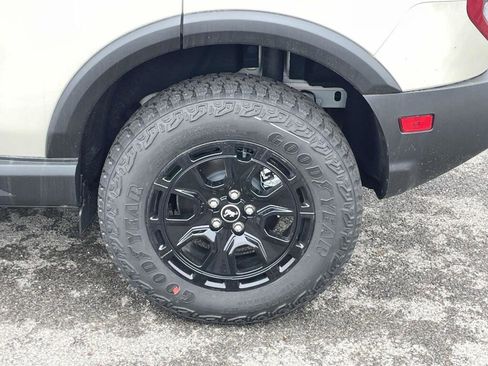 New 2025 Ford Bronco Sport Outer Banks w/ Sasquatch Outer Banks Package AWD/4WD image 16