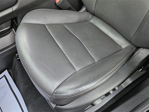 Certified 2025 Cadillac XT5 Premium Luxury image 8