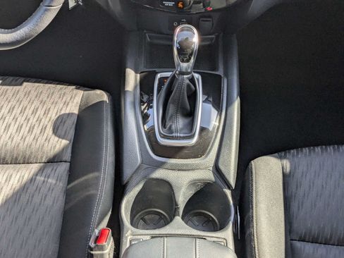 Used 2019 Nissan Rogue S w/ Special Edition Package FWD image 19