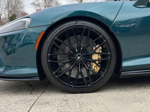 Used 2021 McLaren GT image 10