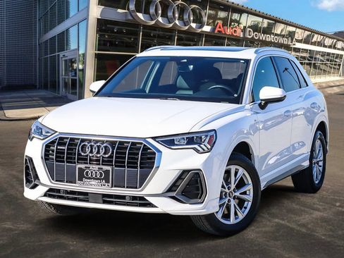 Used 2022 Audi Q3 2.0T Premium Plus w/ Premium Plus Package image 1