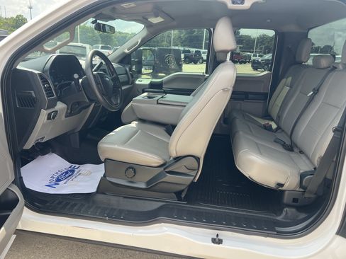 Used 2020 Ford F250 2WD SuperCab Super Duty image 16
