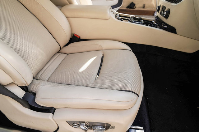Used 2017 Rolls-Royce Wraith RWD image 42