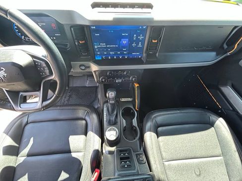 Used 2023 Ford Bronco Badlands AWD/4WD image 19