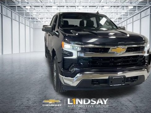 Used 2024 Chevrolet Silverado 1500 LT AWD/4WD image 4