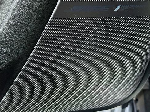 Used 2025 GMC Yukon XL Denali Ultimate w/ LPO, Floor Liner Package AWD/4WD image 21