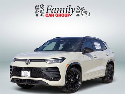 New 2026 Volkswagen Tiguan SE R-Line