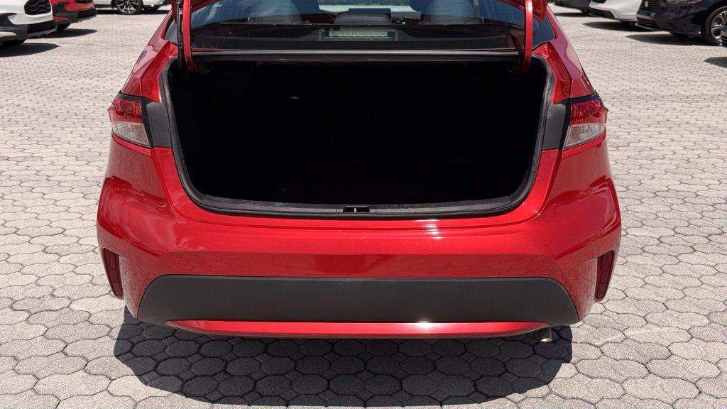 Used 2021 Toyota Corolla LE FWD image 17