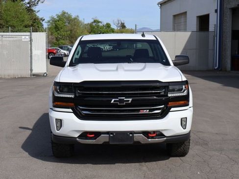 Used 2017 Chevrolet Silverado 1500 LT w/ Redline Edition AWD/4WD image 2