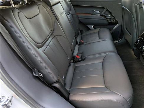 Used 2025 Land Rover Range Rover Sport Dynamic SE image 21