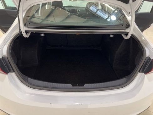 Used 2022 Chevrolet Malibu LT image 13