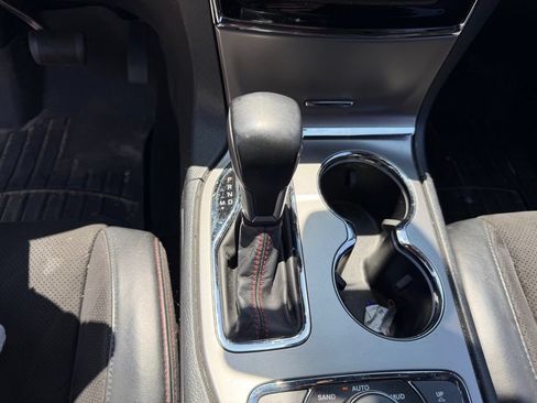 Used 2020 Jeep Grand Cherokee Trailhawk AWD/4WD image 27