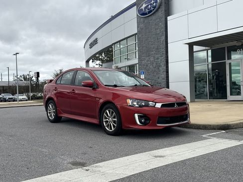 Used 2016 Mitsubishi Lancer ES image 10