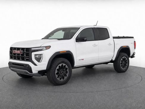 Used 2026 GMC Canyon AT4 w/ Technology Plus Package AWD/4WD image 1