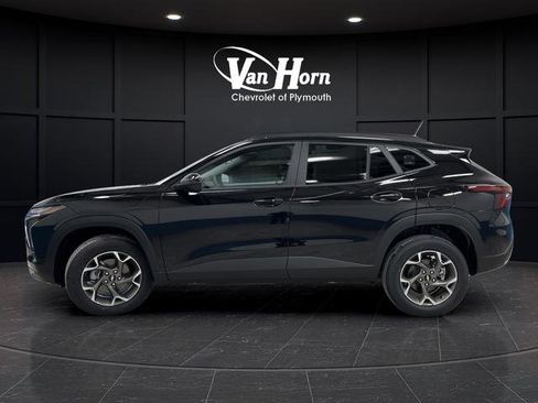 New 2026 Chevrolet Trax LT w/ Driver Confidence Package image 11