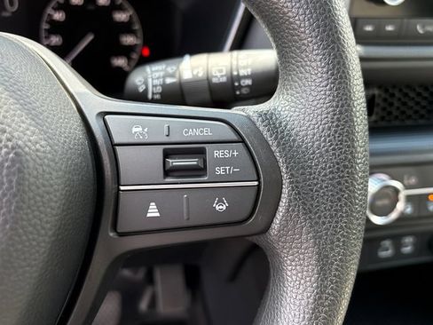 Used 2025 Honda CR-V EX image 16