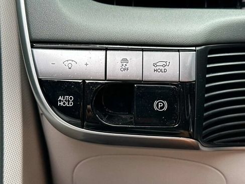 Used 2023 Hyundai Ioniq 5 SEL w/ Cargo Package AWD/4WD image 32