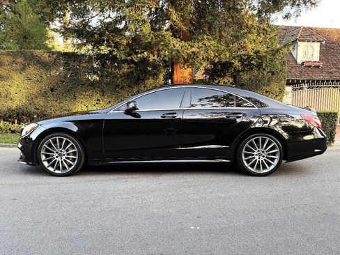 Used 2018 Mercedes-Benz CLS 550 image 4