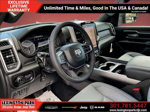 New 2026 RAM 1500 Big Horn AWD/4WD image 6