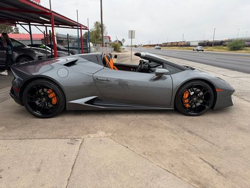 Used 2019 Lamborghini Huracan LP 580-2 image 30