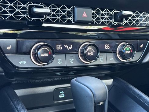 Certified 2025 Honda Accord Sport image 18