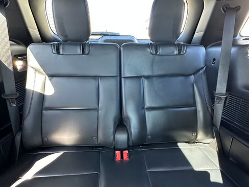 Used 2025 Ford Explorer ST AWD/4WD image 26
