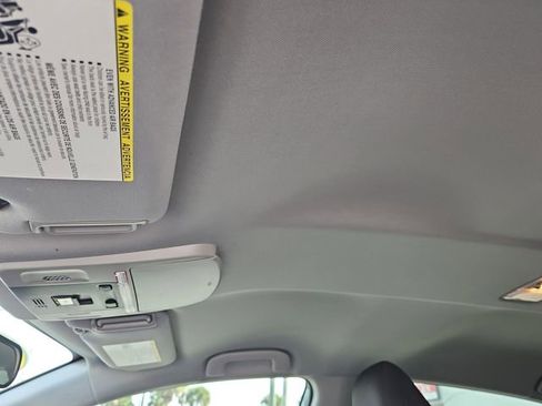 Used 2020 Toyota Camry LE image 27