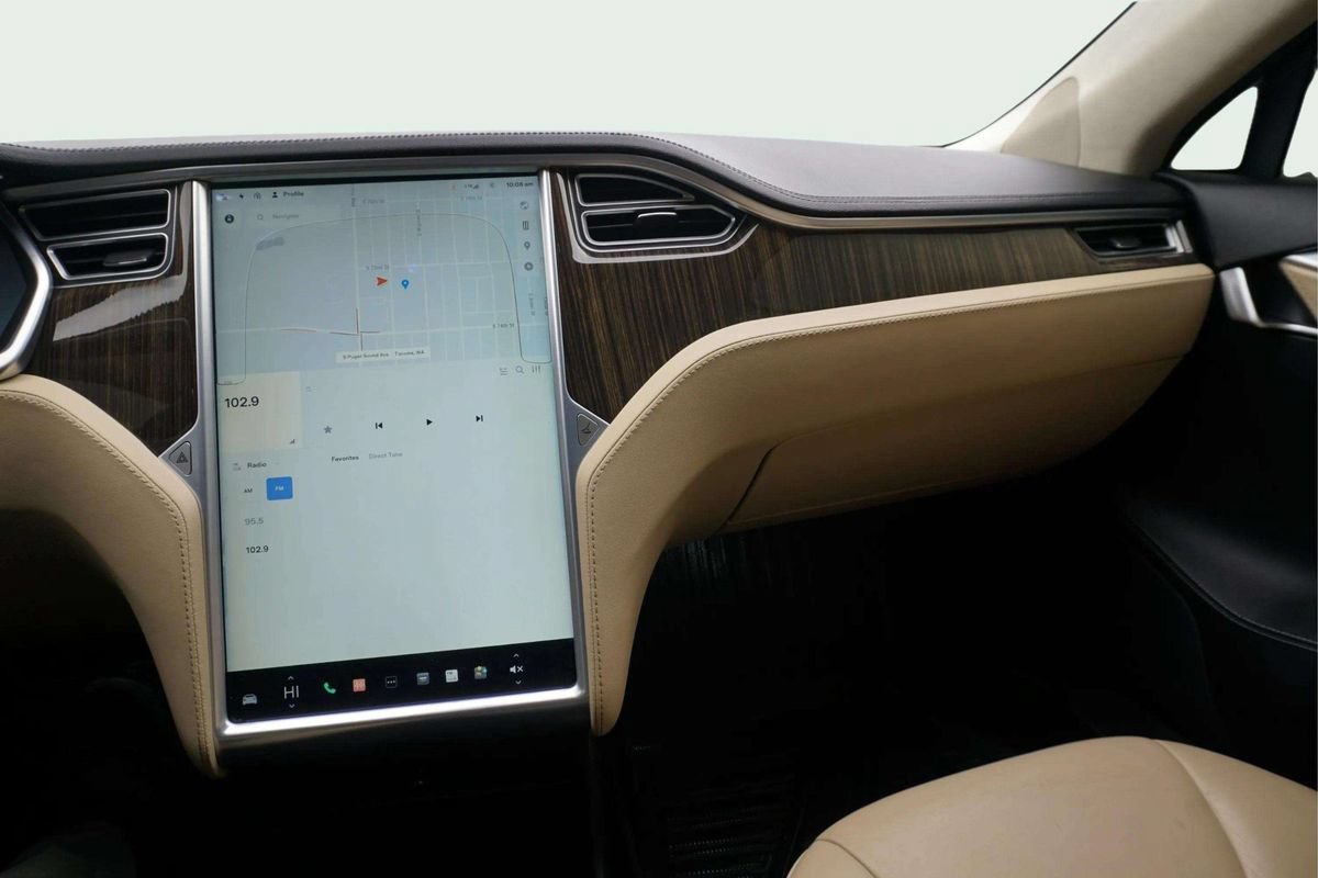 Used 2013 Tesla Model S RWD image 18