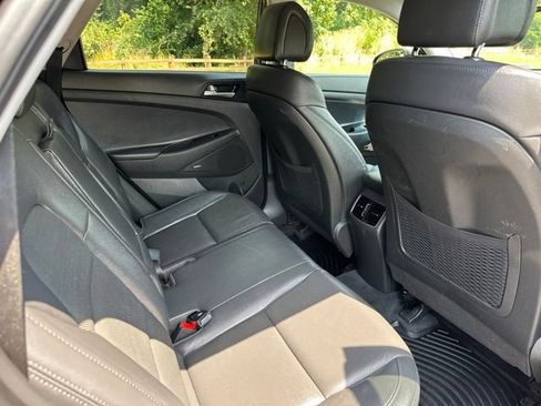 Used 2017 Hyundai Tucson Limited w/ Cargo Package AWD/4WD image 19